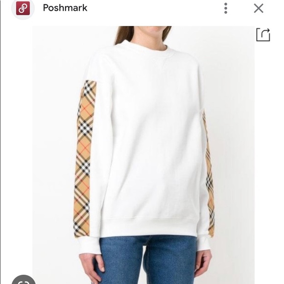 NWT Burberry women’s size M sweatshirt - Picture 1 of 1